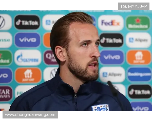 凯恩谈英格兰进步与夺冠希望：大赛前的热门球队心态与成长之路